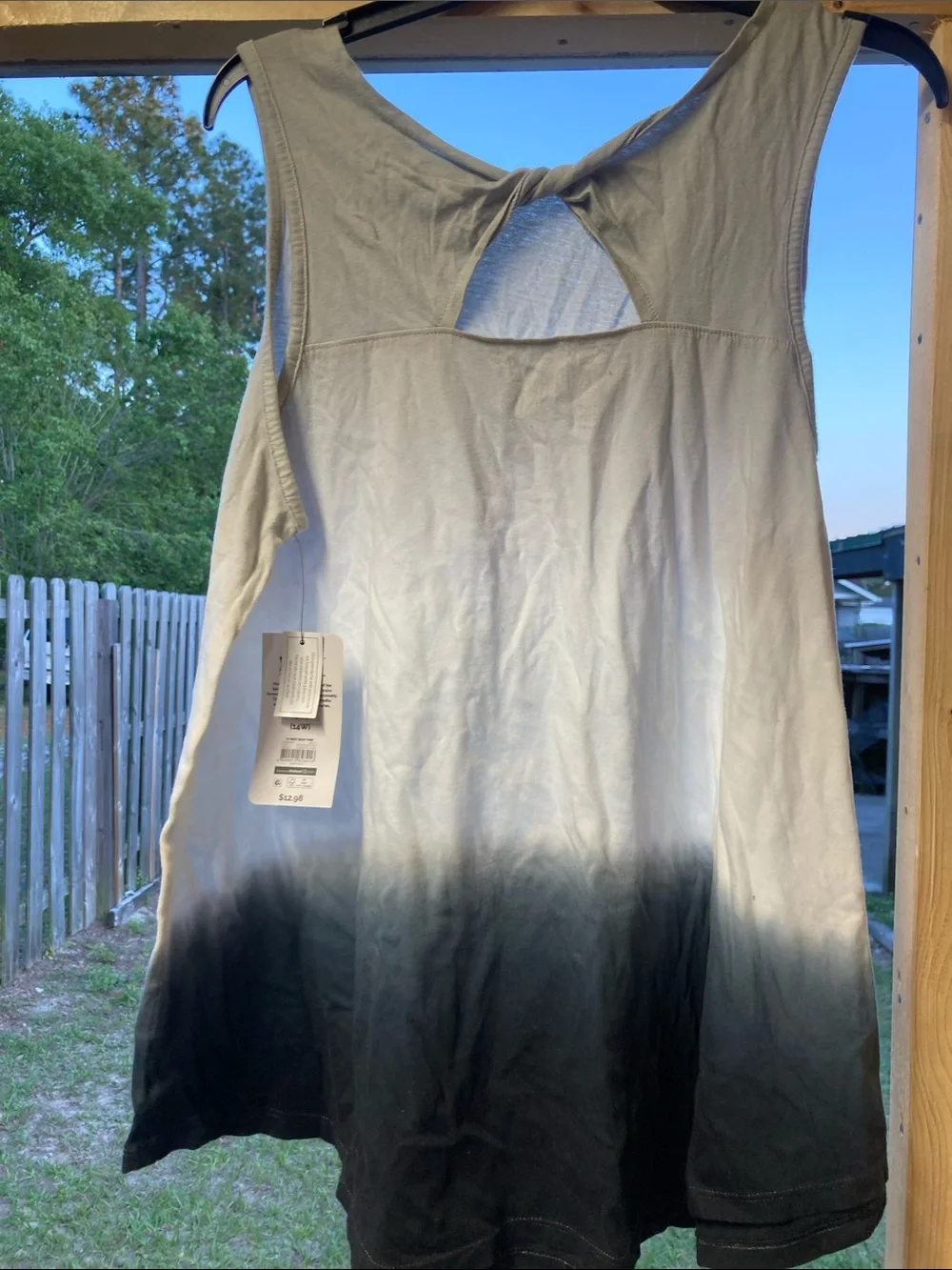 TERRA & SKY/Sleeveless Ombre Tie-Back Tank Top — White to Black - Picture 1 of 1